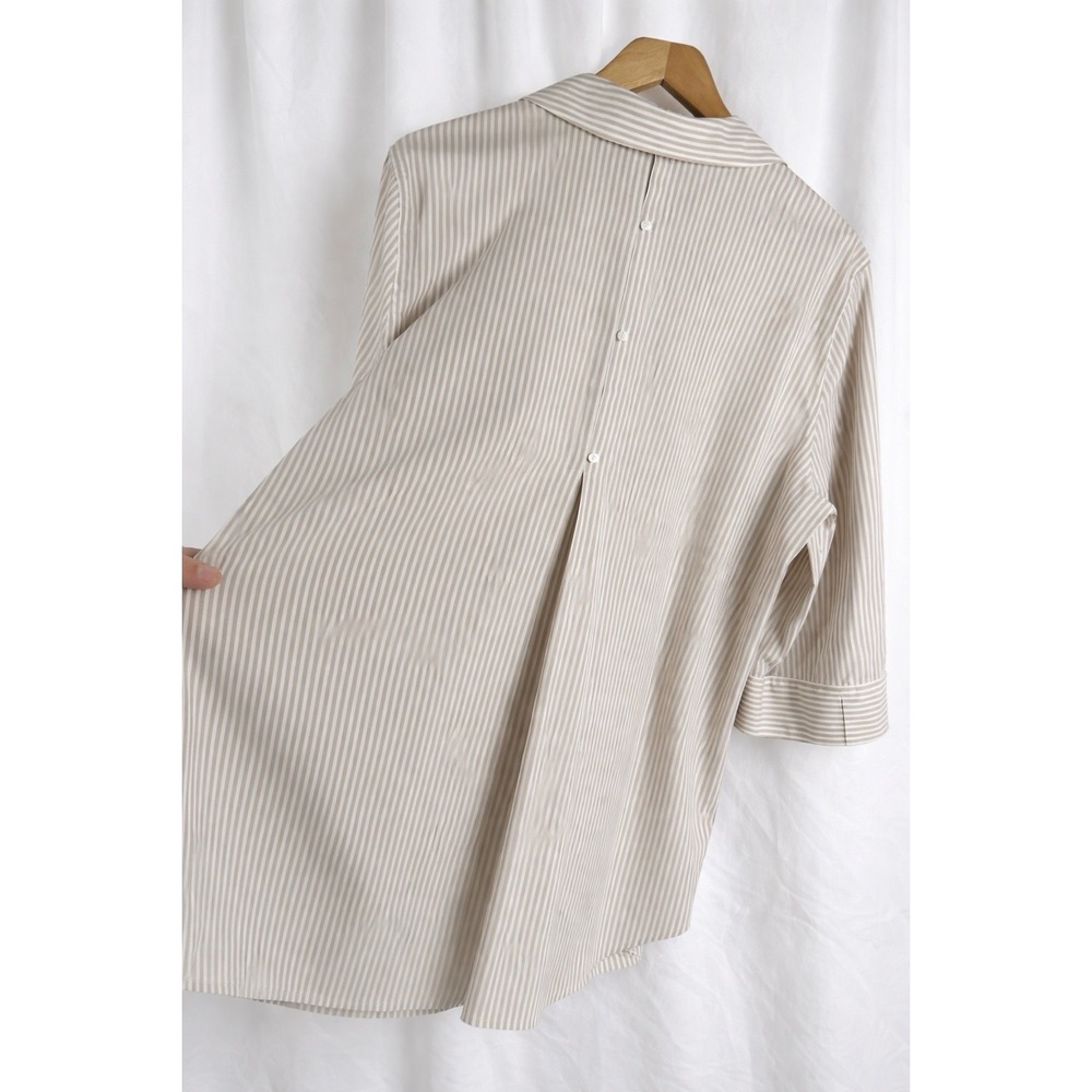Chicos No Iron Button Up Top 3/4 Sleeve Tan White Striped Cotton Stretch 3 XL - Picture 4 of 10